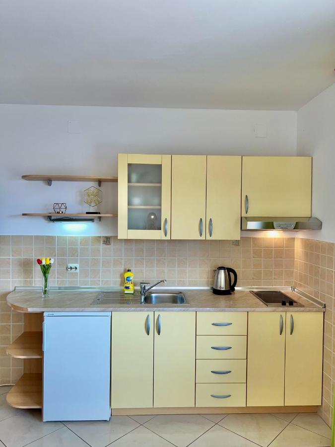 Vespera Apartments Бол Екстериор снимка